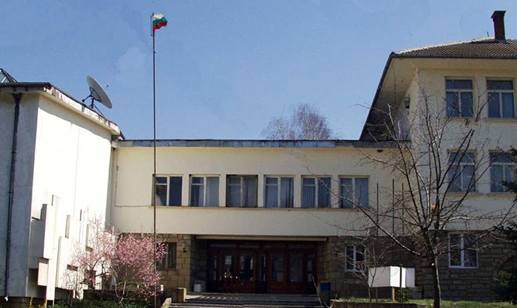 Студент разработва концепция за преобразяване на сграда на гимназия в Дряново в спортен рехабилитационен център