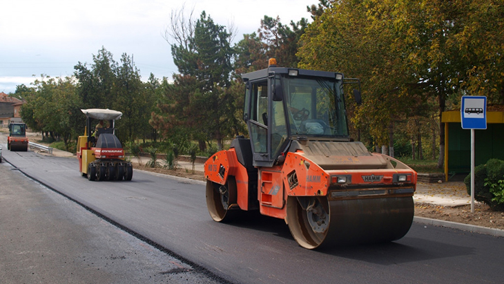В средата на месеца се възобновяват ремонтните дейности на пътя Рудозем - Пловдивци