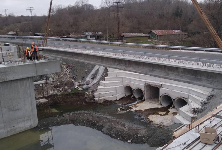 До средата на април ще е готов новият мост на пътя Царево - Ахтопол