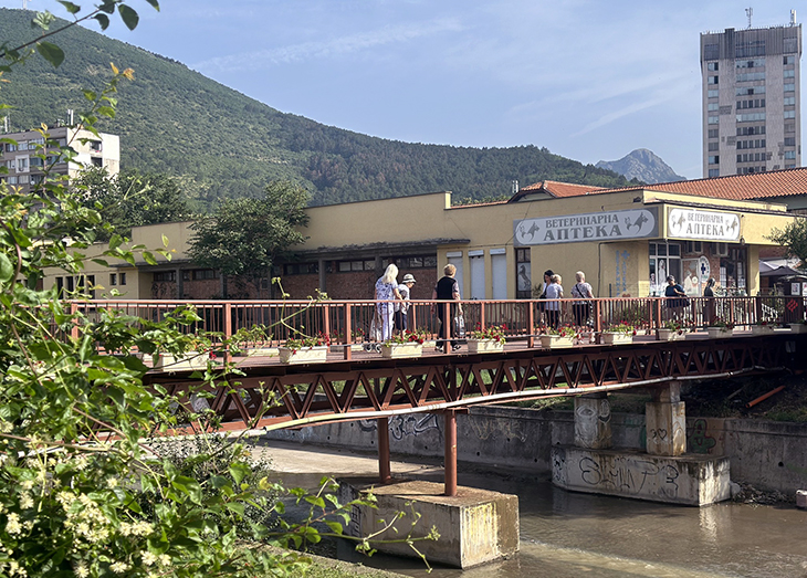 В Сливен приключи ремонтът на моста, свързващ Общински пазар и бул. "Стефан Караджа"