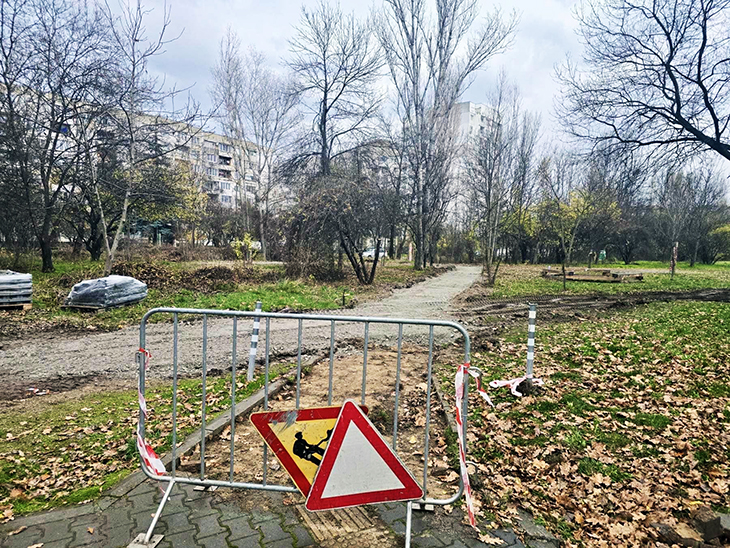 Стартираха ремонтните дейности в парк "Бял бор" в столичния район "Илинден" по линия на гражданските бюджети