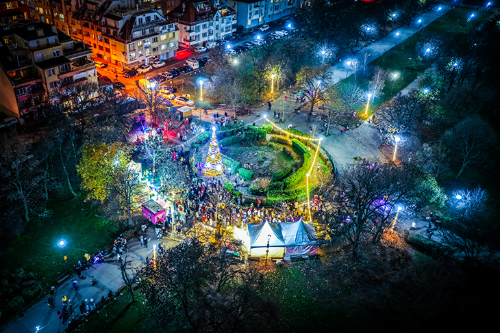 Все повече столични райони и квартали организират свои собствени коледни базари