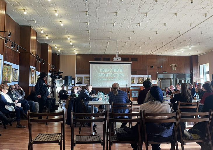 Могат ли обществените ни сгради отново да носят духа на българското изкуство?