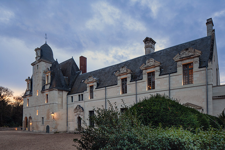 Студио E-ARCH споделя резултата от работата си по трансформацията на френски дворец в луксозен хотел