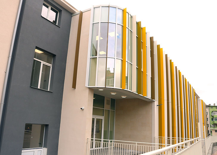 2. ОУ "Димитър Благоев" в Благоевград вече има модернизирана и разширена учебна база