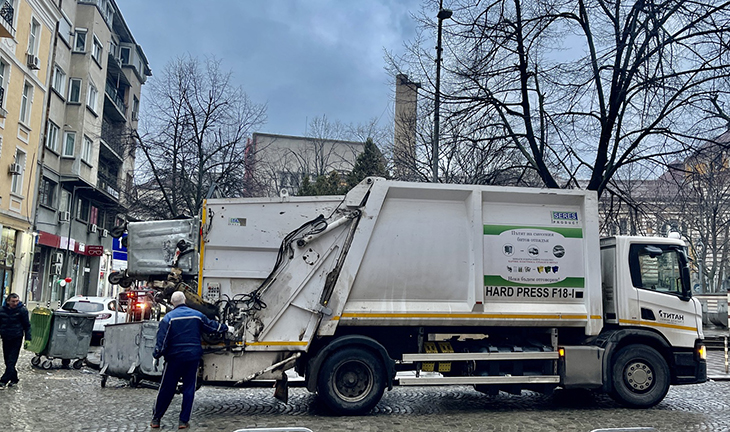 Столичната община подписа дългосрочни договори за чистота в 6 района на София