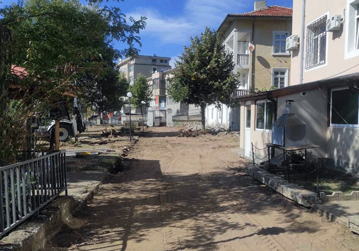 Благоустрояват централния площад в ардинското село Боровица
