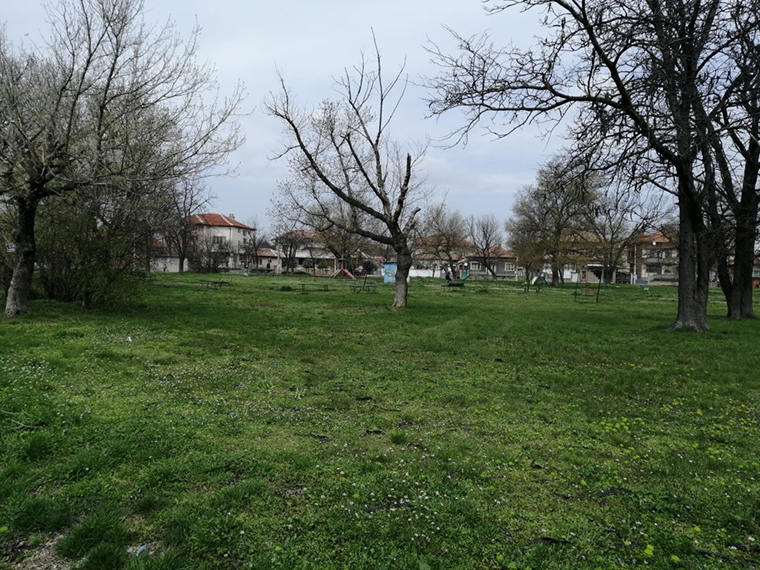 Подписаха договор за благоустрояване на парк „Мария Роза” в Нова Загора